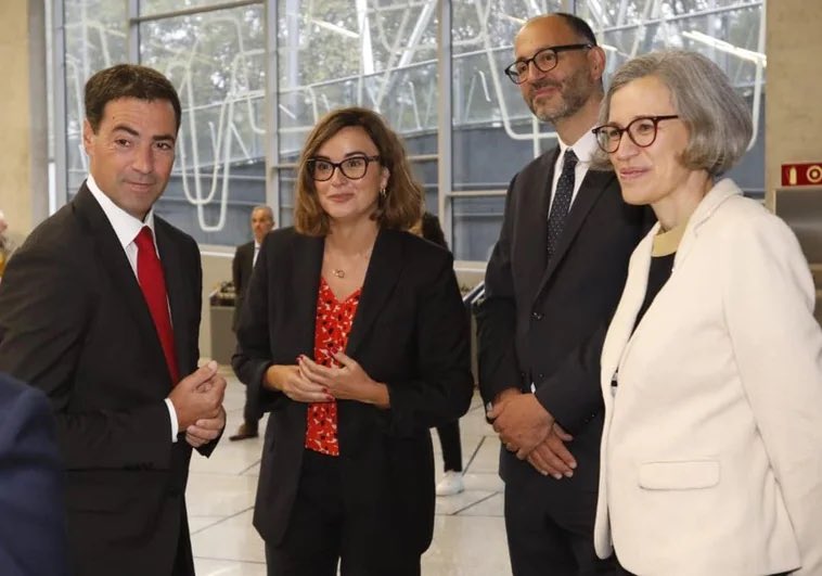 ILPN (@ilpnetwork) on Twitter photo We were honoured to be joined by <a href="/Imanol_Pradales/">Imanol Pradales</a>, President of the Basque government, and <a href="/eetxanobe/">Elixabete Etxanobe</a>, President of the Government of <a href="/Bizkaia/">Bizkaiko Foru Aldundia/Diputación Foral de Bizkaia</a> for the opening of #ILPN2024 in Bilbao.
We’re featured in Spanish newspaper <a href="/elcorreo_com/">El Correo</a>:👉 elcorreo.com/bizkaia/pradal… We were honoured to be joined by <a href="/Imanol_Pradales/">Imanol Pradales</a>, President of the Basque government, and <a href="/eetxanobe/">Elixabete Etxanobe</a>, President of the Government of <a href="/Bizkaia/">Bizkaiko Foru Aldundia/Diputación Foral de Bizkaia</a> for the opening of #ILPN2024 in Bilbao.
We’re featured in Spanish newspaper <a href="/elcorreo_com/">El Correo</a>:👉 elcorreo.com/bizkaia/pradal…