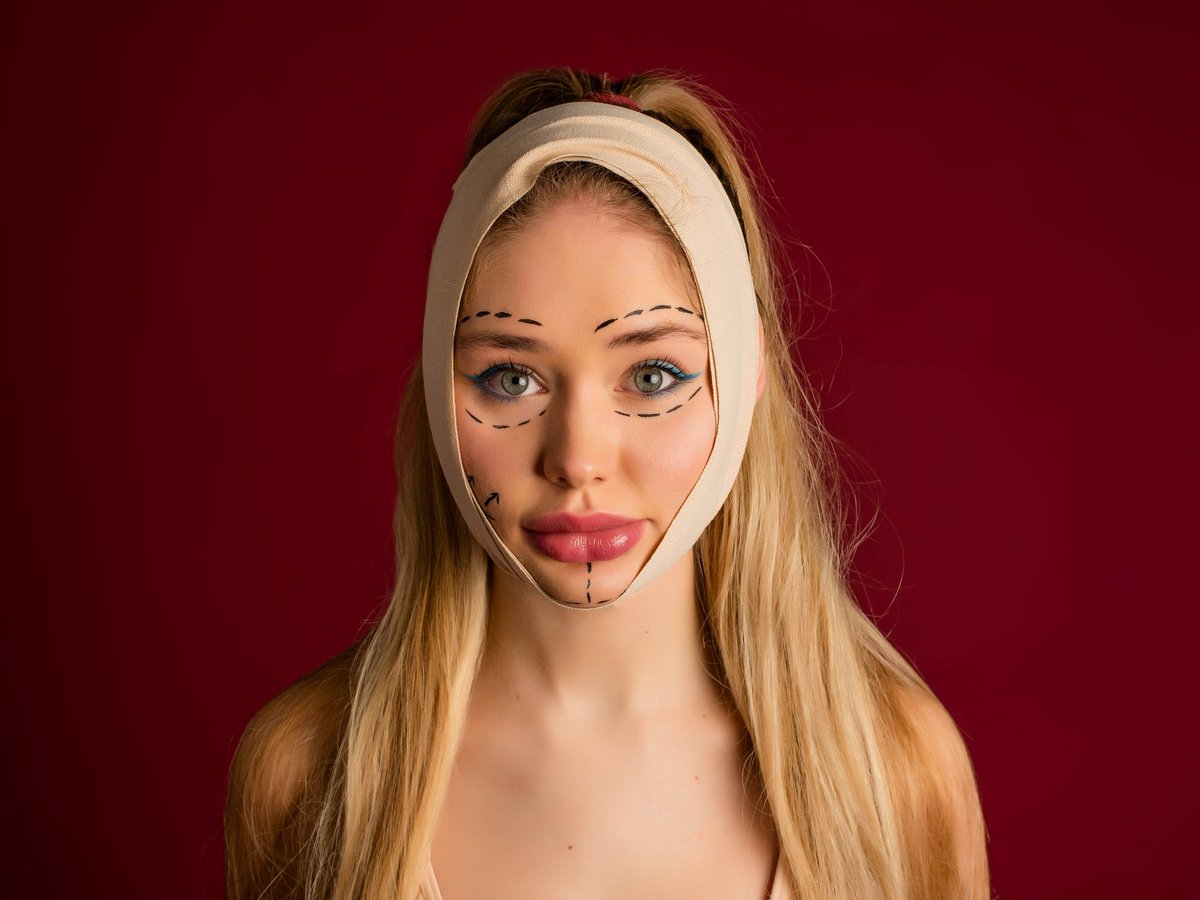 De Boca de pato a mentón de bruja y mejillas de ardilla: los efectos no deseados más comunes del síndrome de sobrellenado facial dlvr.it/TD7tn5