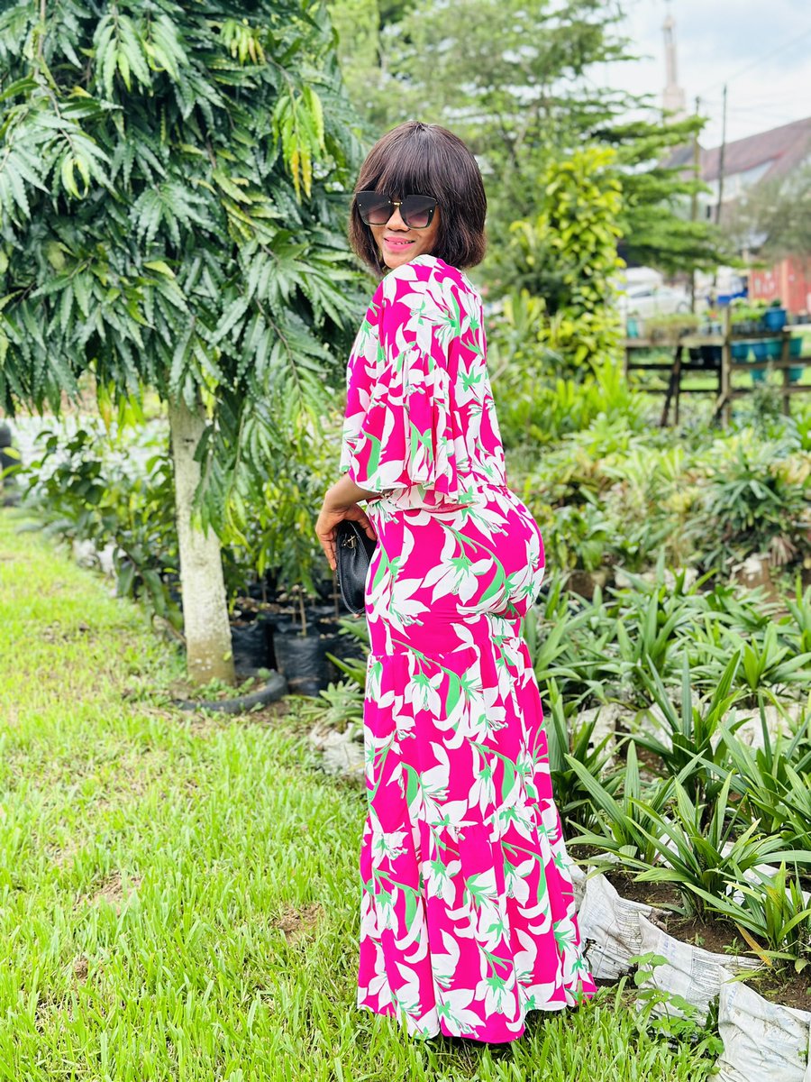 DIAMONDSLook2's tweet image. Nous prenons toujours plaisir à vous sublimer💎
1: 20000Fcfa, 2 : 16000fcfa ,
 3: 18000Fcfa , 4: 15000Fcfa
Douala Makepe. 
Rt🙏🏽