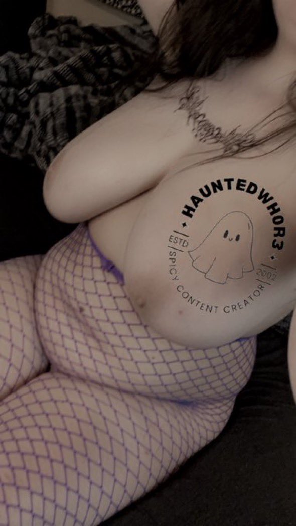 yblesco's tweet photo. Today thread is thick/thirsty 

Featuring @@HauntedWh0r3 

Show them some support by commenting on the thread with your pics and or video’s like and comment, Make sure to follow, retweet, and subscribe. New contest details just ask ❤️ https://t.co/ggdkughR8T