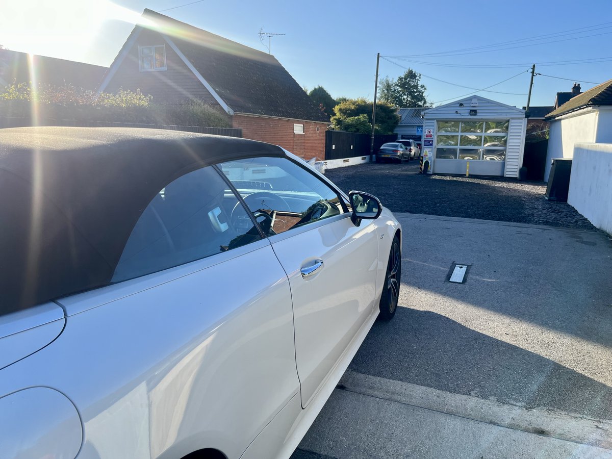 BursledonMotors's tweet photo. ☀️ Blue skies early this morning on site... might just have to take the roof down ☀️ https://t.co/MciRnWfn8D