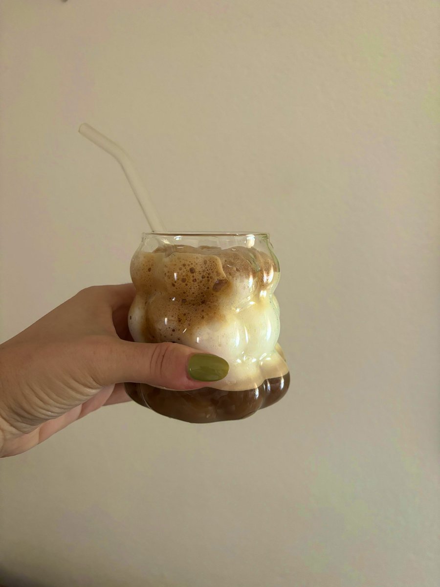 👋🏻 
Убав ден, убави луѓе! 🫶🏻 ☕️