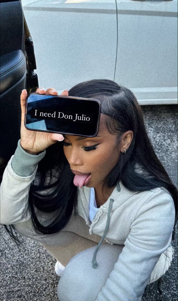 _PharaohMing's tweet photo. That little Don.. Don Don Julioooooo https://t.co/6DTeZqimRo