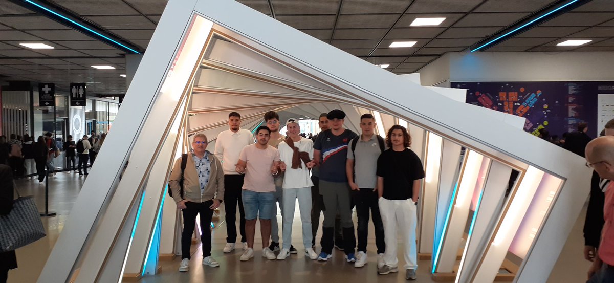 DDFPT Lycée Clément Ader - Samatan (@adersamatan) on Twitter photo Ça bouge en <a href="/usinage_lp_ader/">Filière Productique/Usinage Lycée C. Ader Samatan</a> #Lyon2024 <a href="/Worldskills_Occ/">Worldskills Occitanie</a>
Les étudiants et #apprentis du <a href="/CFAAcademieTlse/">CFA Académie de Toulouse</a> à EUREXPO pour soutenir <a href="/WorldSkillsFR/">WorldSkills France</a>
Aboutissement d'un projet pour un compétiteur en lice...
Suivez-nous pour en savoir +
@LPSamatan19_ <a href="/Prefet32/">Préfet du Gers</a> <a href="/gers/">gers</a> @LeGers32 Ça bouge en <a href="/usinage_lp_ader/">Filière Productique/Usinage Lycée C. Ader Samatan</a> #Lyon2024 <a href="/Worldskills_Occ/">Worldskills Occitanie</a>
Les étudiants et #apprentis du <a href="/CFAAcademieTlse/">CFA Académie de Toulouse</a> à EUREXPO pour soutenir <a href="/WorldSkillsFR/">WorldSkills France</a>
Aboutissement d'un projet pour un compétiteur en lice...
Suivez-nous pour en savoir +
@LPSamatan19_ <a href="/Prefet32/">Préfet du Gers</a> <a href="/gers/">gers</a> @LeGers32