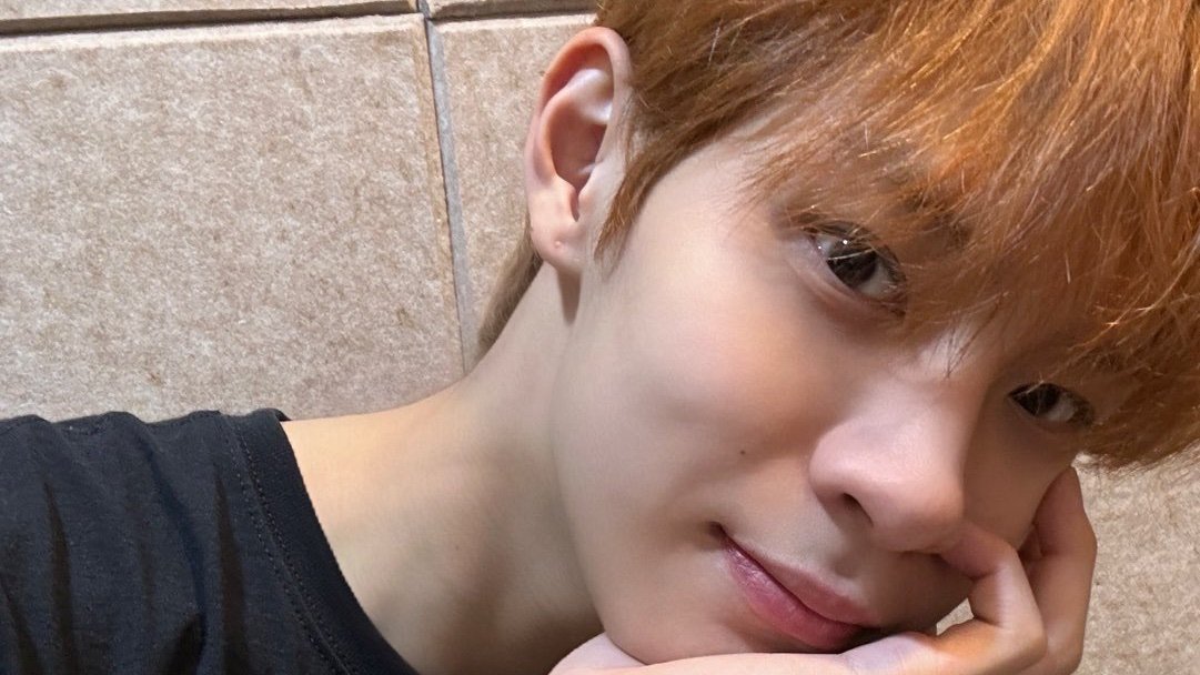 y2bungee's tweet photo. de lo curioso que soy no me dio por quedarme encerrado en casa por la simple razón que quería ver a #𝒷𝓁ue𝒷e𝑟𝑟y𓈒𝒴ena sus cachetes redondos y cálidos como #𝑎𝑢t𝑢mn·𓊈ʙєяяу𓊉 me hacen feliz.

𐅛𝅦⃢  ᅠ' ᅠ𝚜uթྀǝ̤𝚛 이끌림 ✿ 𝐤yི۪lǝ https://t.co/FpAE1xZ0gs