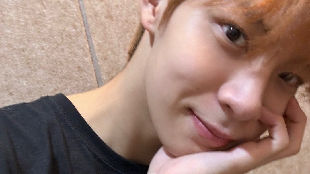 y2bungee's tweet photo. de lo curioso que soy no me dio por quedarme encerrado en casa por la simple razón que quería ver a #𝒷𝓁ue𝒷e𝑟𝑟y𓈒𝒴ena sus cachetes redondos y cálidos como #𝑎𝑢t𝑢mn·𓊈ʙєяяу𓊉 me hacen feliz.

𐅛𝅦⃢  ᅠ' ᅠ𝚜uթྀǝ̤𝚛 이끌림 ✿ 𝐤yི۪lǝ https://t.co/FpAE1xZ0gs