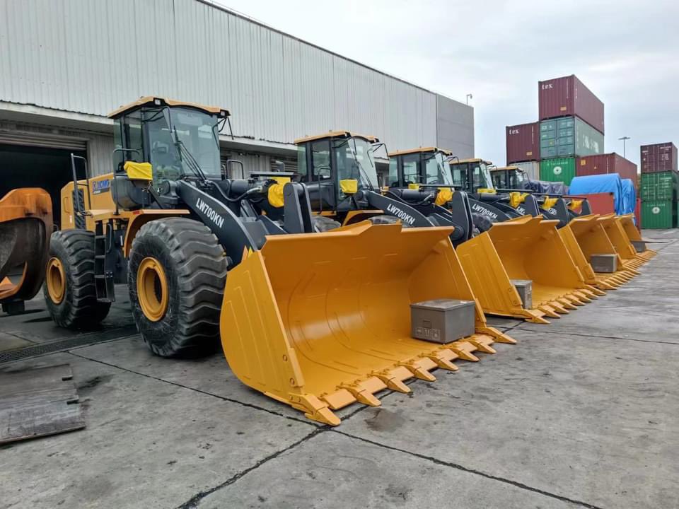 richarddddb's tweet photo. XCMG Wheel loader LW700KN 
More details:
🖲dylan@cruking.com
#xcmg #wheelloader #lw700kn https://t.co/ze0WGsULMv