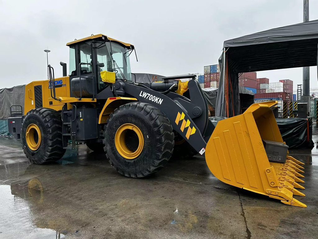 richarddddb's tweet photo. XCMG Wheel loader LW700KN 
More details:
🖲dylan@cruking.com
#xcmg #wheelloader #lw700kn https://t.co/ze0WGsULMv