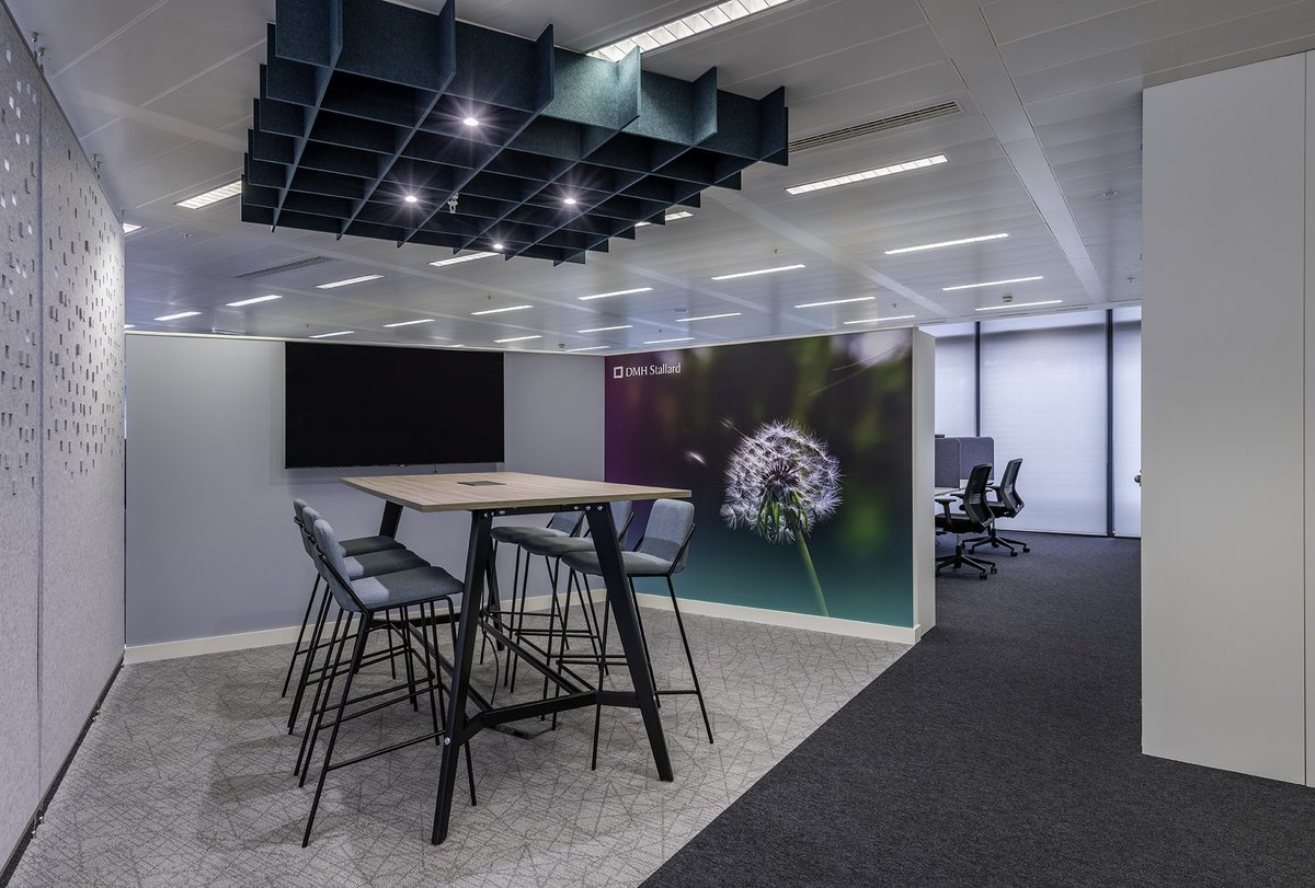 EkkoAcoustics's tweet photo. Enhance both form and function with ekkofelt™ ceiling baffles—ideal for modern spaces. 

https://t.co/FFoSDd9kdL

#CeilingBaffles #AcousticSolutions https://t.co/WEFFNZgKOM