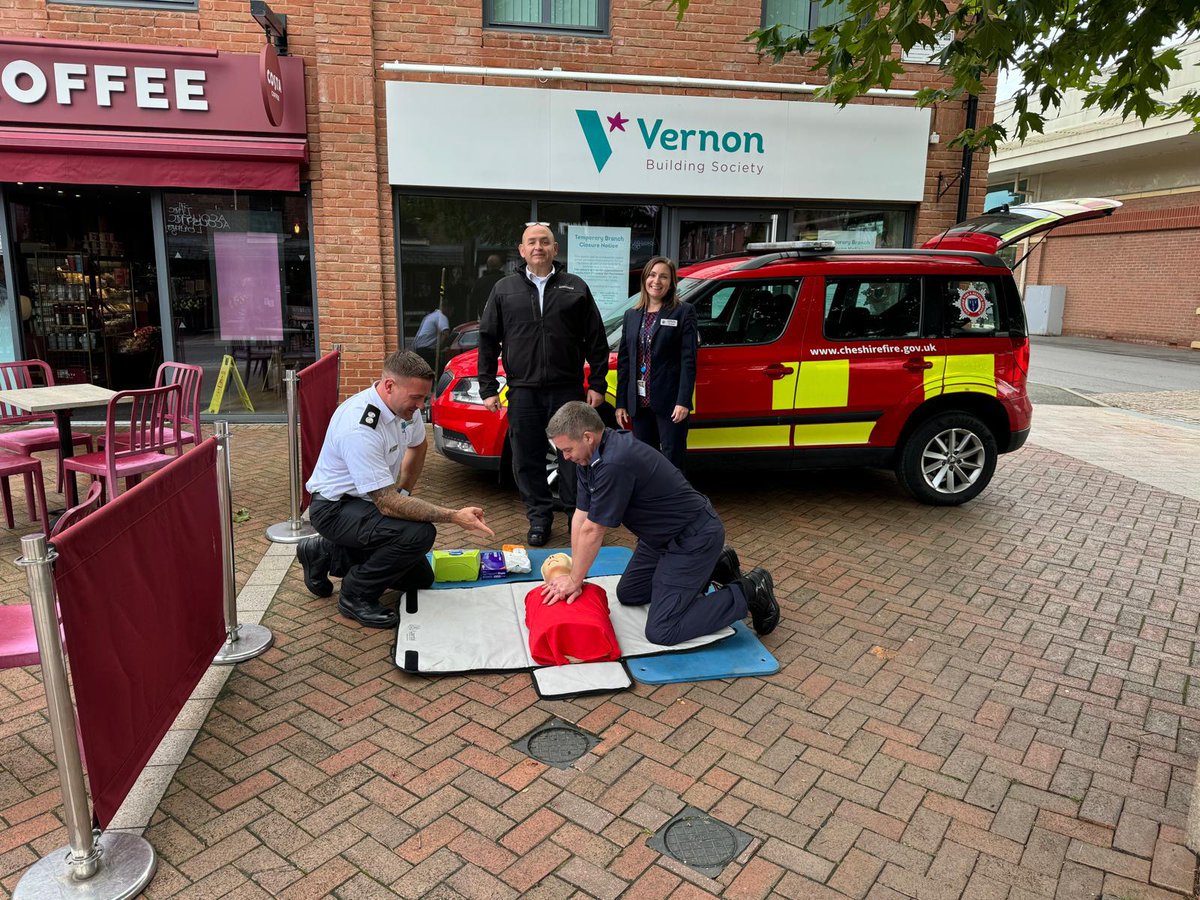 Would you know what to do if you found somebody having a cardiac arrest? As part of Cheshire Safety Day we're providing free CPR awareness  sessions, stop by and find out more, we'll be in Poynton Town Centre until 2pm.