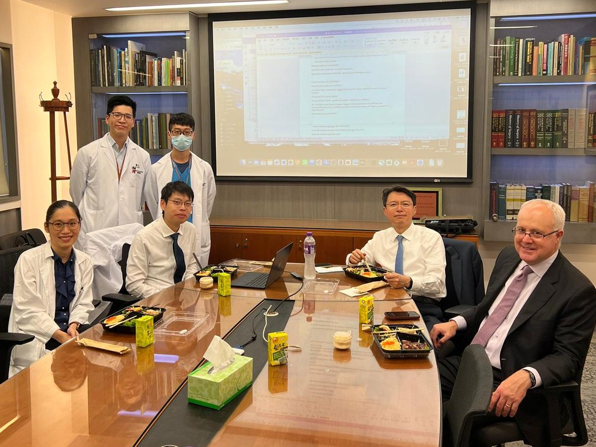 HKUSurgery's tweet photo. [Lecture by Professor Cord Sturgeon]
HKU Surgery was honoured to have Professor Cord Sturgeon, Professor of Surgery, Vice-Chair of Surgery and Section Chief of Endocrine Surgery at Northwestern University, Feinberg School of Medicine in Chicago, U.S.A. and the past president of @TheAAES, to speak on the topic “Usefulness of Molecular Testing in Indeterminate Thyroid Nodules” on 29 August 2024.

As an eminent scholar and surgeon, Professor Sturgeon has been invited give talks all around the world.  We would like to thank him for coming to Hong Kong again to share his wealth of insights with our staff members and participants! ☺️

#HKUSurgery #hkumed #endocrinesurgery