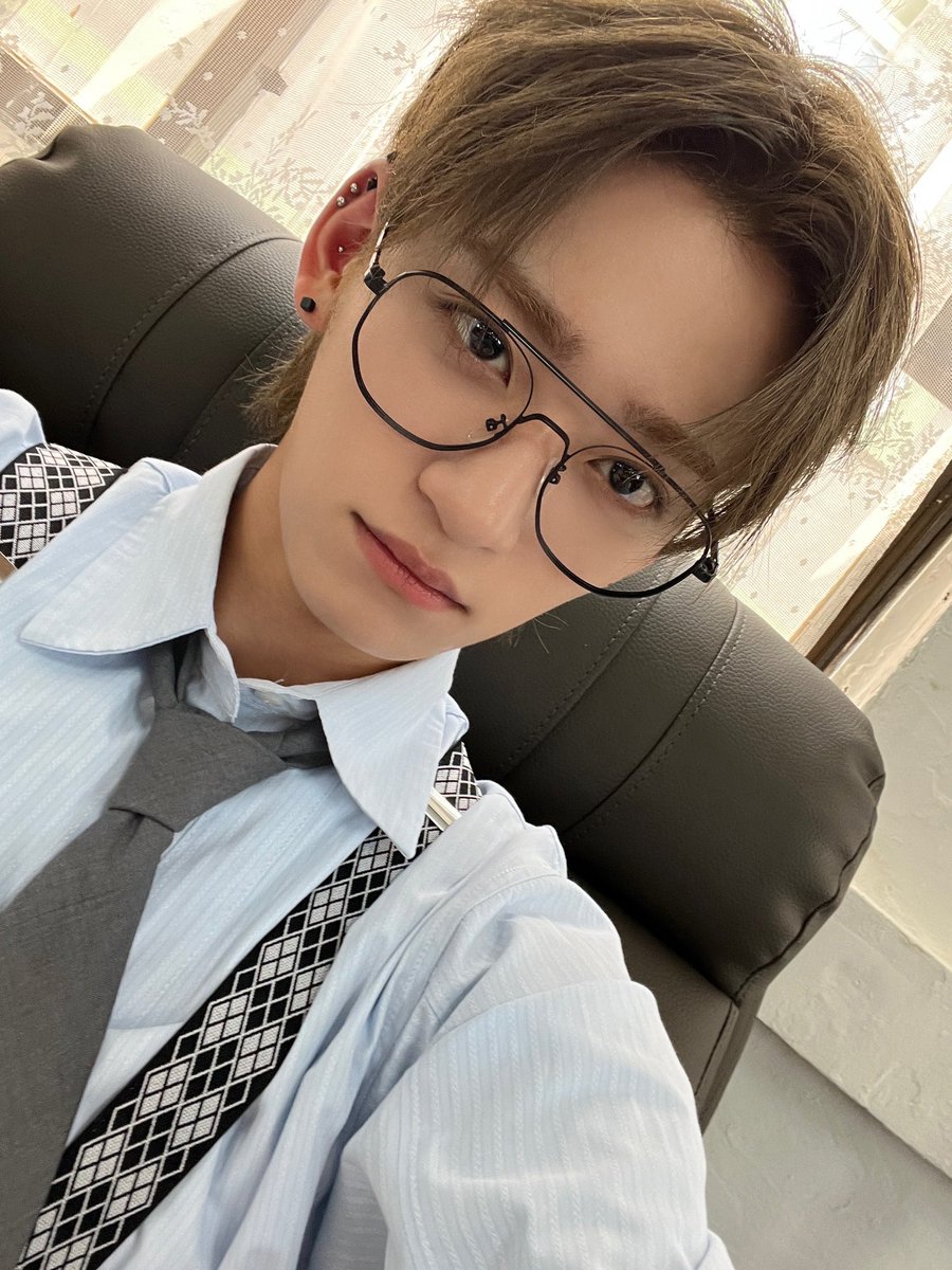 [휩_ZIP🏠]

@ 역삼동 탐정단 🤖

#WHIB #휘브
#JINBEOM #진범
#JAEHA #재하
#역삼동탐정단