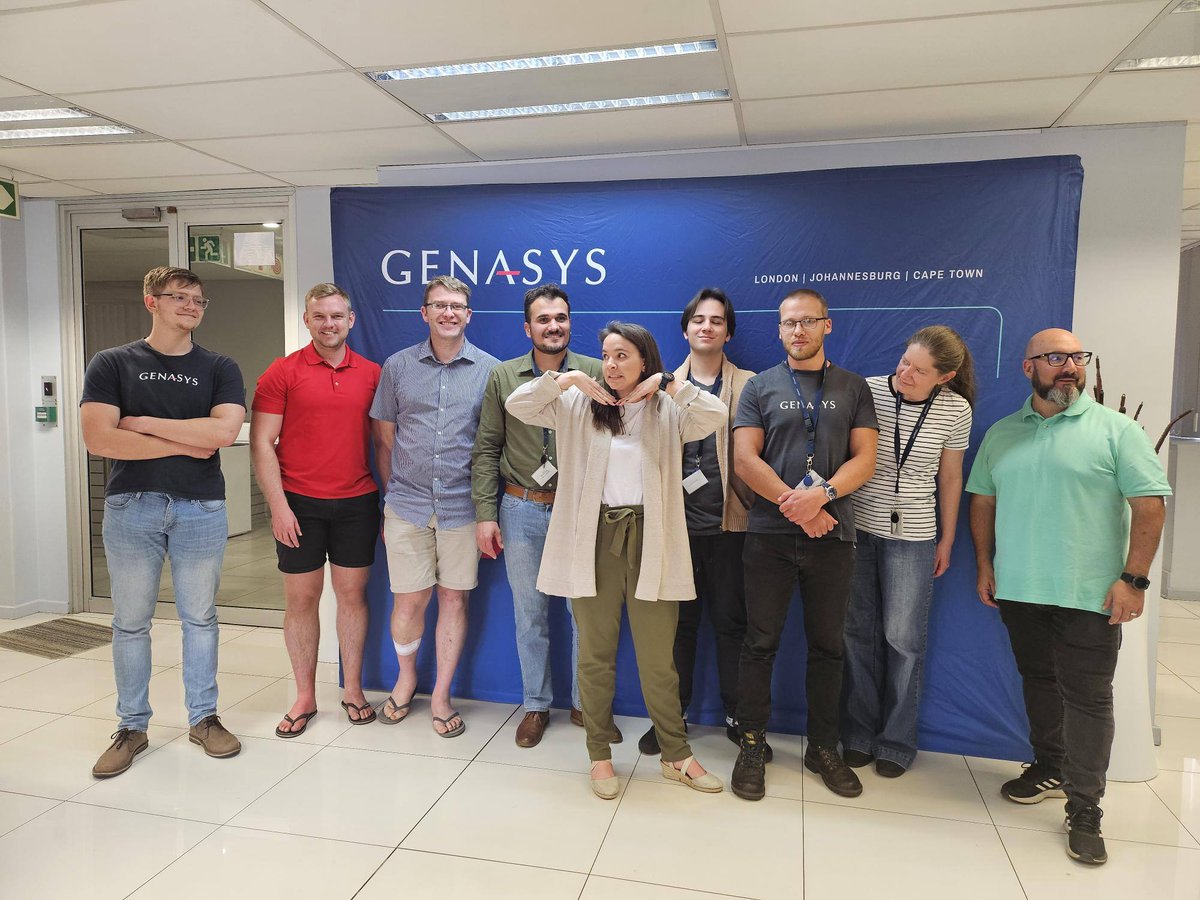 GenasysTech's tweet image. Why do programmers prefer dark mode? Because the light attracts bugs. 😄 

Happy #ProgrammersDay to all the coders out there, keeping things running smoothly.

#insurtech #technology #insurance #innovation