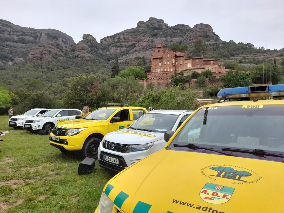 diba's tweet photo. 🔥❌El dispositiu d'enguany del #PVIDiba ha implicat 275 municipis, 124 agrupacions de defensa forestal (ADF) i 205 persones, que han treballat en la vigilància i informació en col·laboració amb altres administracions. Els resultats d’aquest any es poden consultar al web, on es recullen també les dades dels abocaments retirats pels ajuntaments. #som311 #ODSDiba
✅https://t.co/tcmTRXCMoP
