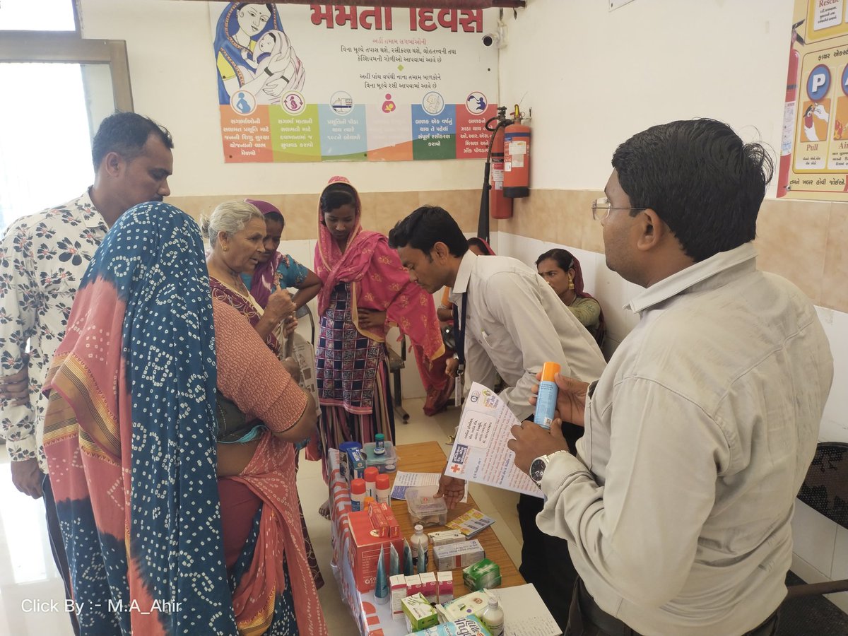 DharmeshBhalal's tweet photo. 💐GH DWARKA 💐

💐Today we arrange awareness activity at DWARKA  outside store area and main OPD 
Pamphlet Distribution and Table activity at OPD area. 
We Awared To Patient For Generic Medicine Benefits https://t.co/GMFJOovBtg