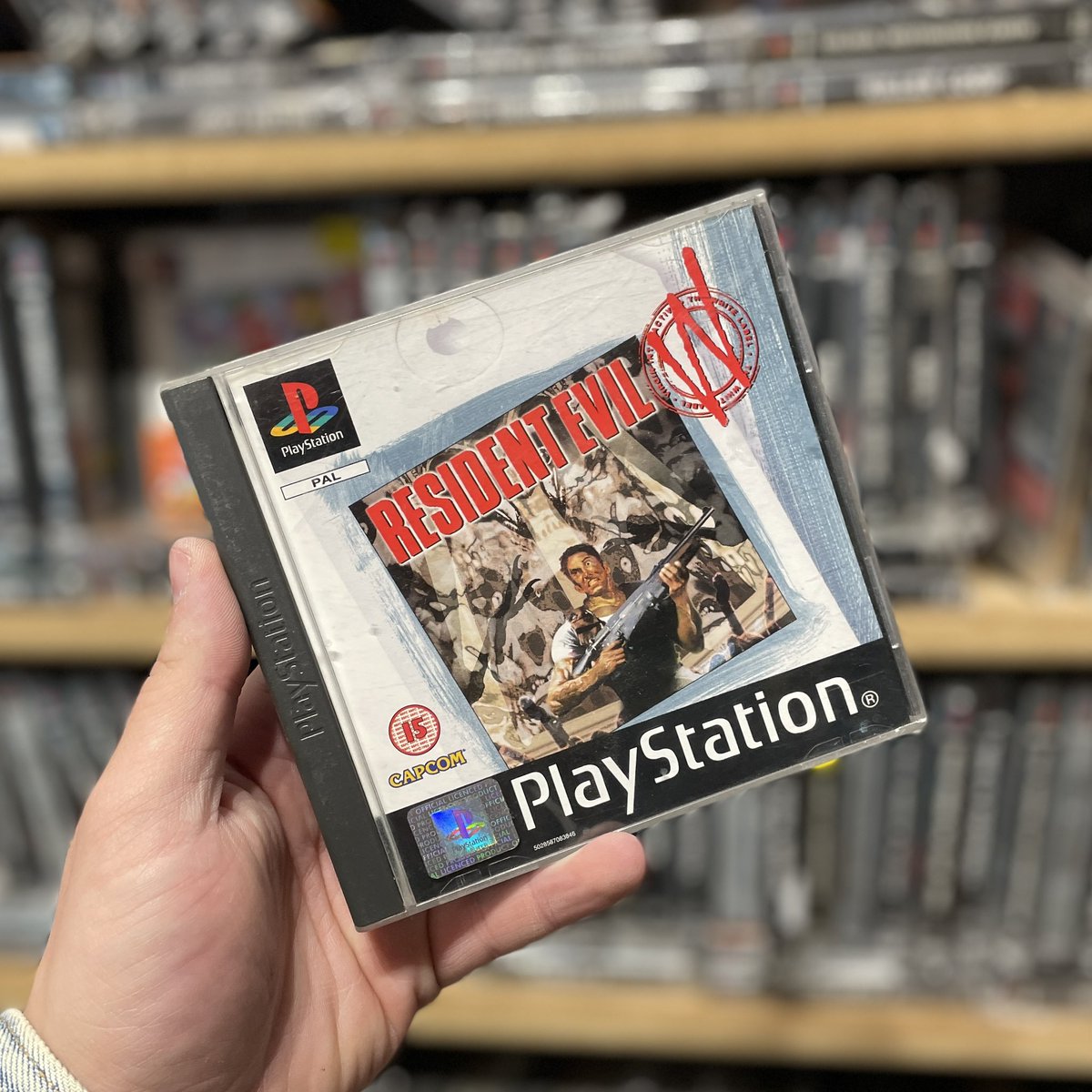 Confession time 🤚 
I like the re-release art on PS1 boxes..
I know what you’re thinking.. why?
I remember owning the Edios Ricochet release of Tomb Raider when I was a kid and I just thought that was the artwork 🤷‍♂️ I always loved how it was stylised

But what do you think? 🤔