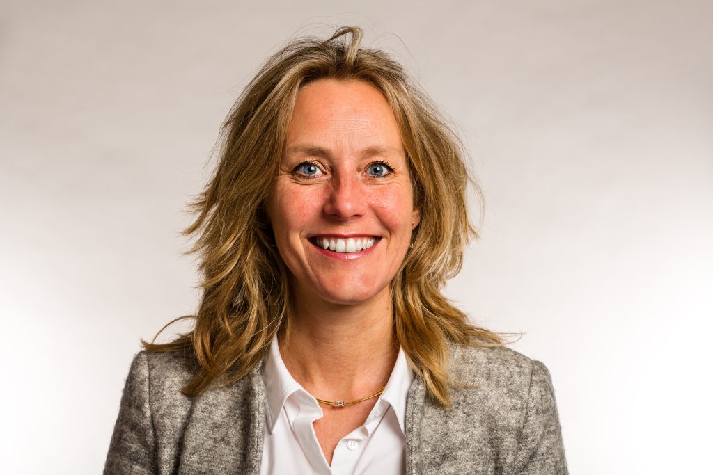 Isabel Workel, Group Director HR Triodos Bank: 'Jarenlang was ons imago louter positief, toen kregen we ineens weerstand' hrpraktijk.nl/topics/verande…