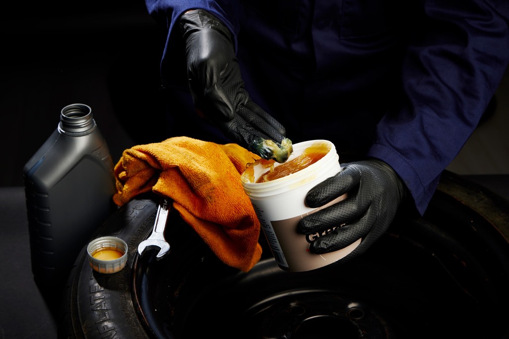 HSMmagazine's tweet image. HSM MAGAZINE - Unigloves extends and enhances range hsmsearch.com/Unigloves-exte… @UniglovesUK #handprotection #gloves #PPE #healthandsafety