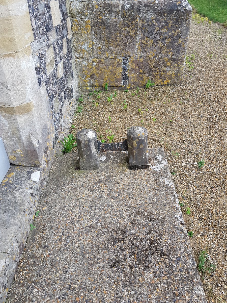 TheHistoryMouse's tweet image. The west door has a proper chunky #BootScraper #StMaryHomington #Wiltshire #IronworkThursday