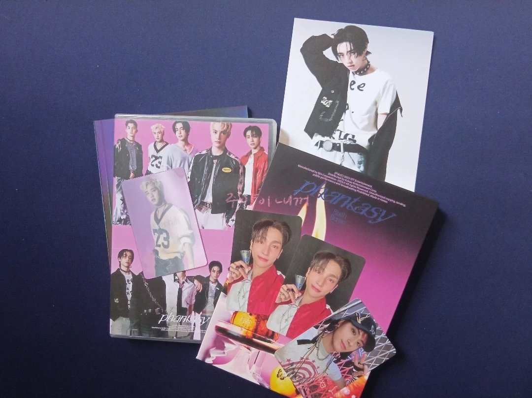 juyangismine's tweet photo. dalam rangka kangen sparks deg-degan pas nge-pull pc di album sealed. malah dapet JACKPOT 😭 yg satu berasa eric set + juyo nyempil. yg satu lgsg dikasih double pak ketu https://t.co/9N8z6QeWQo