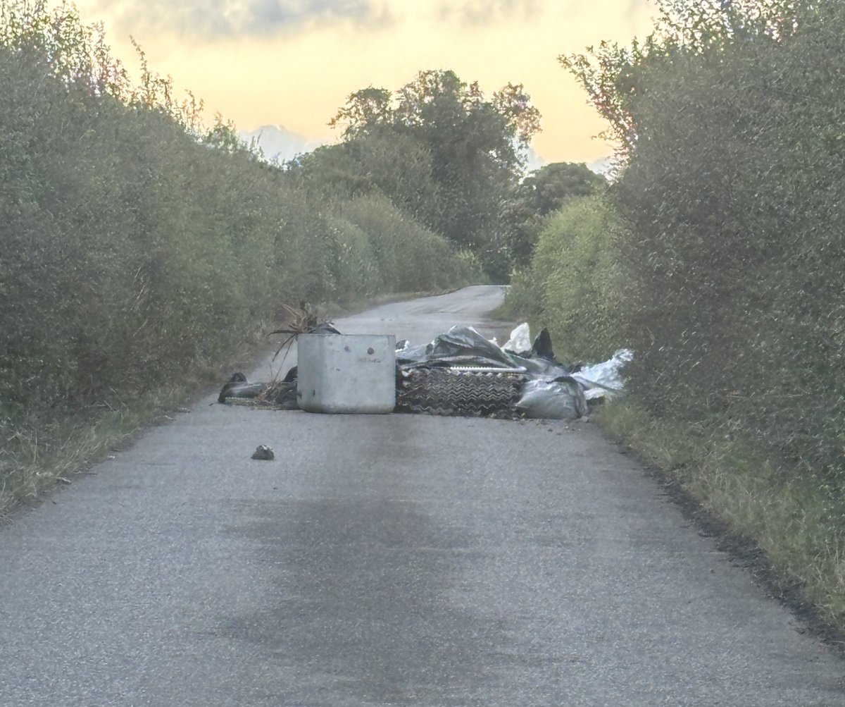 We are investigating a fly-tip on Park Road, Birchington.

Our teams are currently in the process of removing it, but this will take some time due to the nature of the waste.

If you have any information, please email streetscene.enforcement@thanet.gov.uk in confidence.