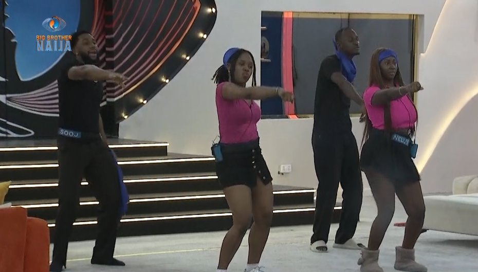 Stand up for Team BLUE!
Ben, Chizoba, Nelly and Sooj show off their dance moves on Round 3 of the #BBDanceChallenge bit.ly/_BBNaija #BBNaija #BBNaijaS9