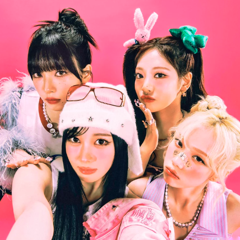 aespa's Ningning seemingly confirms that group will comeback on October 21st after a fan guessed the date.

- "How could you have guessed it right? Are you a spy? I thought it was announced officially that’s why I said it".