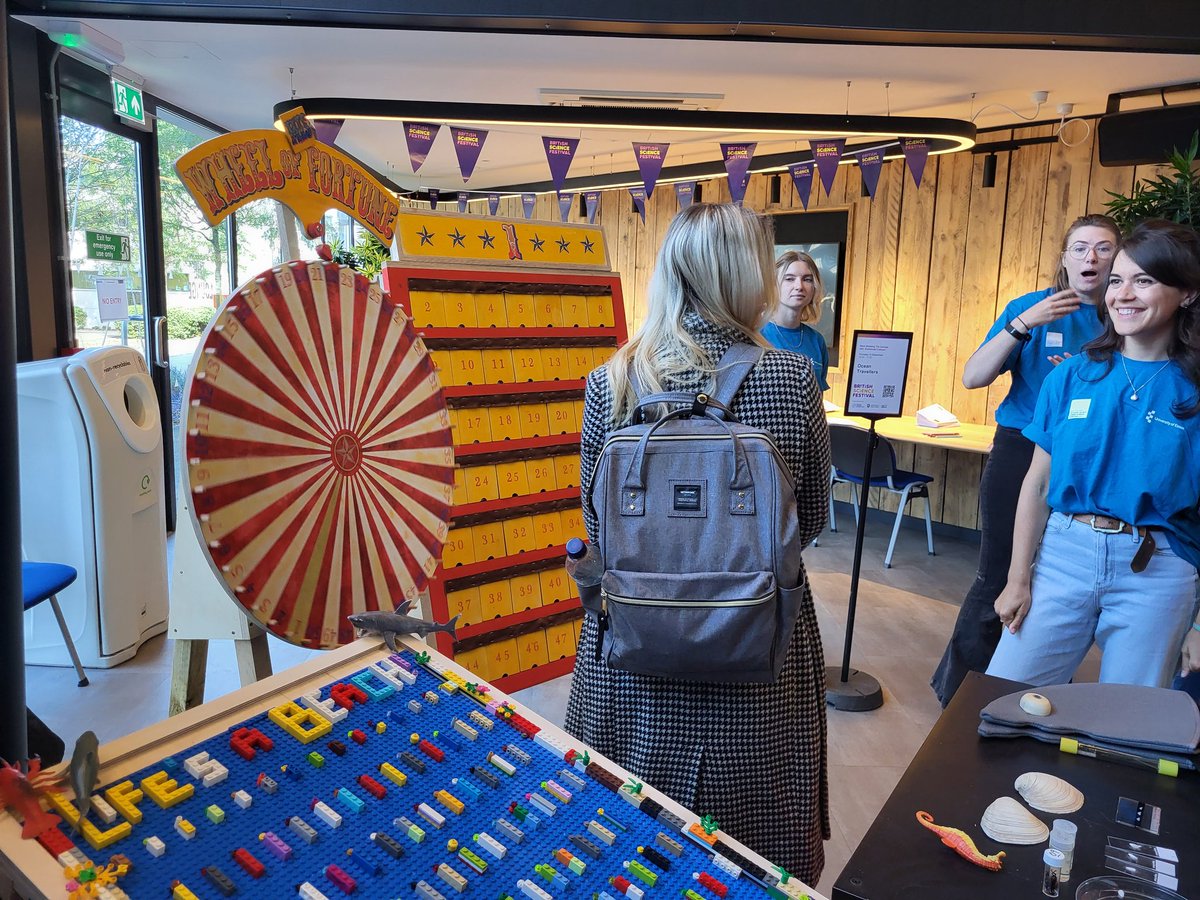 Dr Anna Sturrock tweet media