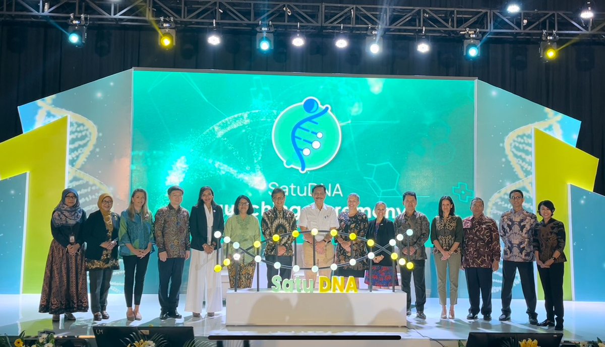 Always invigorating to hear Pak Luhut @kemenkomarves &amp; Pak Budi <a href="/KemenkesRI/">Kementerian Kesehatan RI</a> speak on complex issues. The message is clear: whole-genome-sequencing enables precise &amp; personalised medical solutions, making health services responsive and inclusive. UNDP proud to have been involved