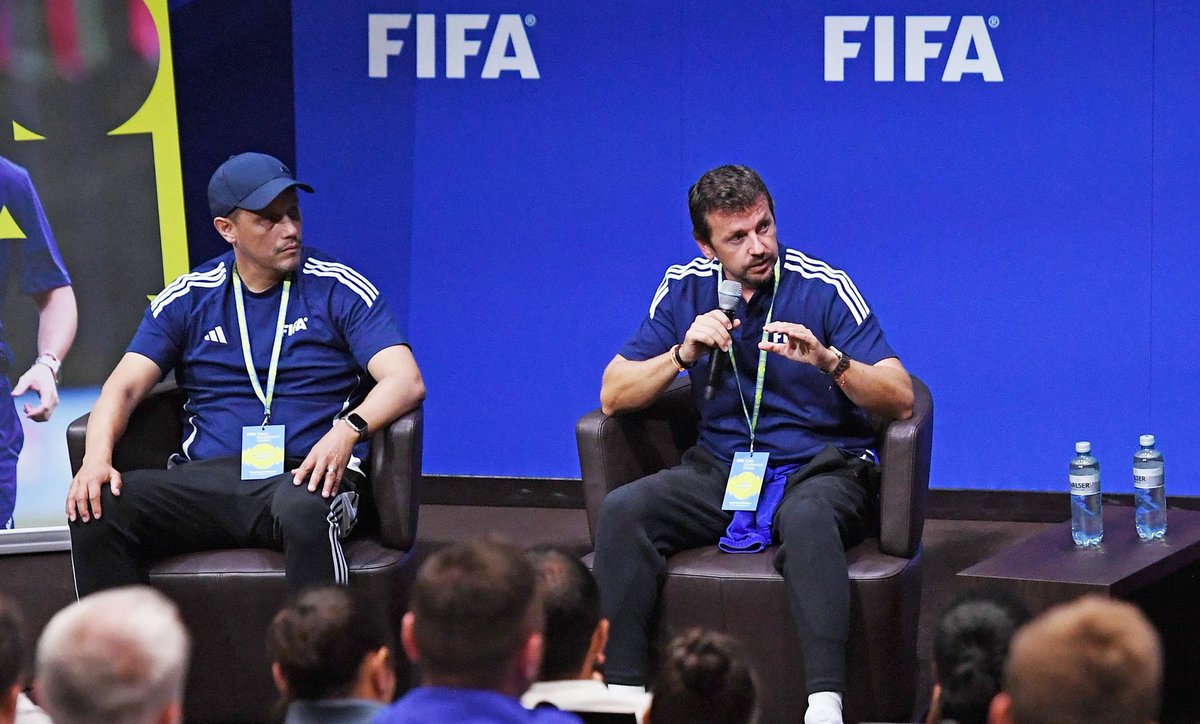 JulianExpositoV's tweet photo. FIFA Talent Coach Workshop in Zurich.
It was a pleasure to be in the home of football this past week, where we welcomed a new stage helping move football forward worldwide, as part of the ongoing expansion of the FIFA Talent Development Scheme (TDS). https://t.co/zywDp3hhgK