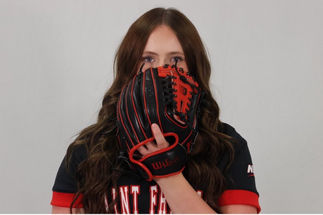 2025 Pitcher/First Baseman Zoe Kesterson has committed to Saint Francis. 

Congrats <a href="/ZoeKesterson/">Zoe</a>!!!