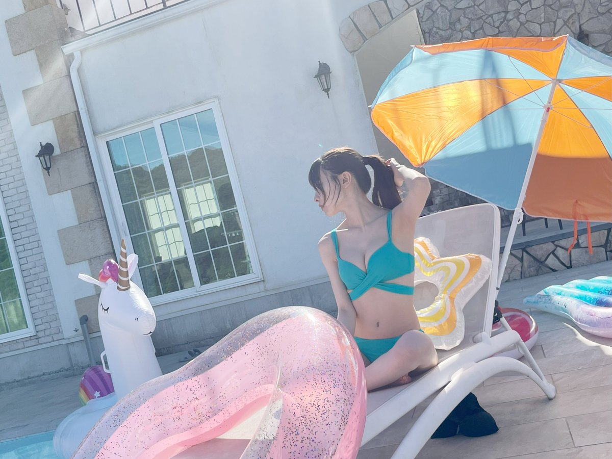 遠野ひかる1st写真集「ハツヨイ」好評発売中🫶🍸 10月6日に開催の