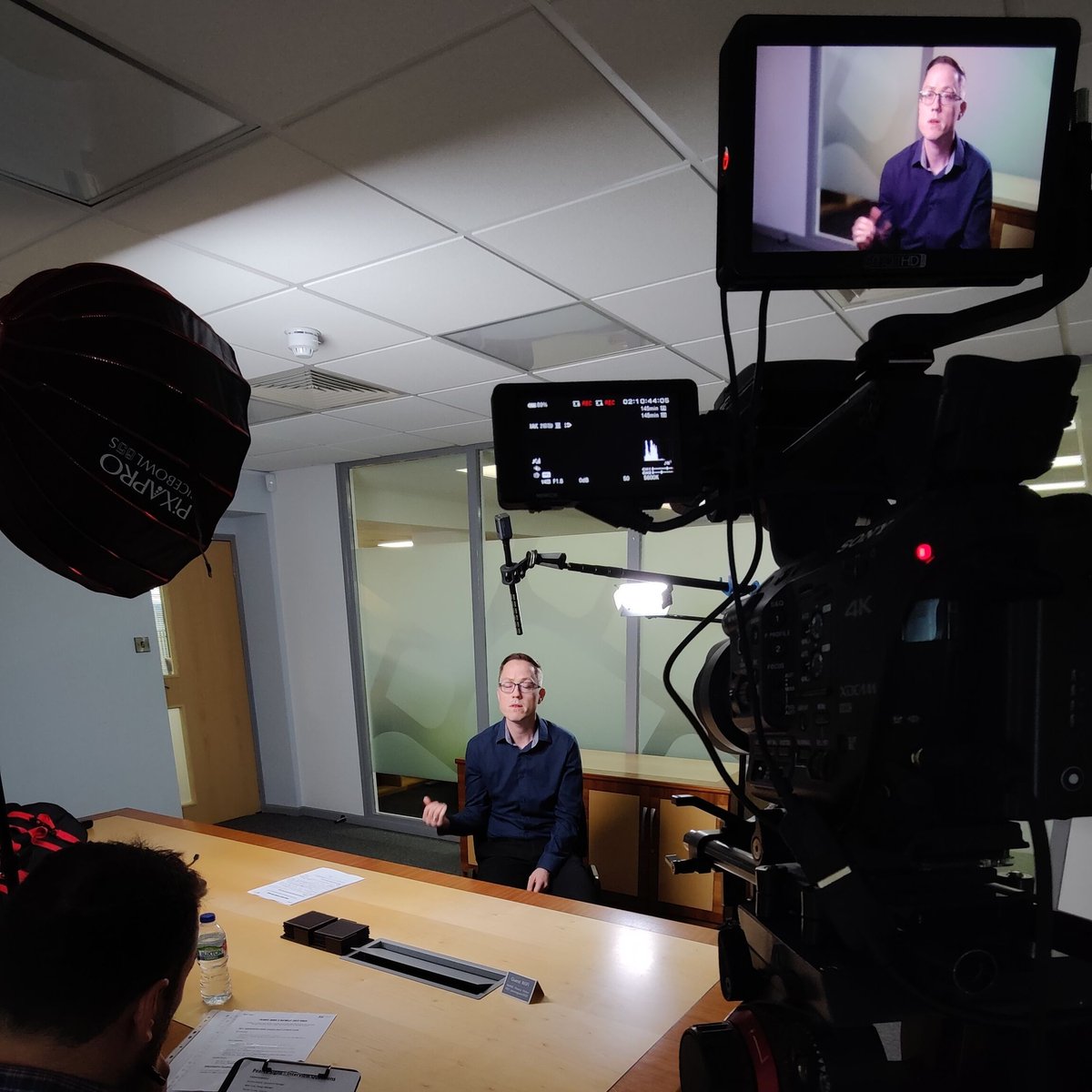 Boxset Media tweet media