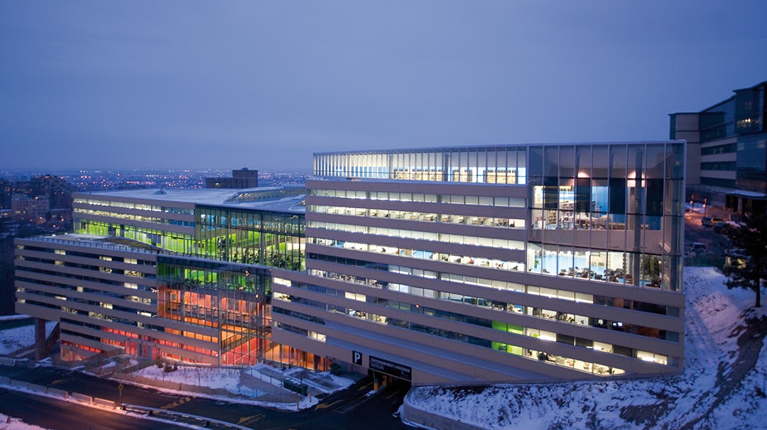 Join our faculty in Eng. Physics at Polytechnique Montréal, Quebec! 
Clusters in optics, semiconductors, nanomaterials, quantum, and biophysics.
Quebec &amp; Canada's funding structures support new faculty, and a research chair may be possible!
Reach out! :)
shorturl.at/32fcK