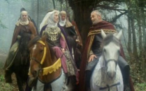 SaveRedlandLibr's tweet photo. 12:20pm TODAY on @ITV4
From 1986, s3 Ep 10 of the #HTV #RobinHood series📺 “Robin of Sherwood” - “The Pretender” directed by #RobertYoung & written by #AnthonyHorowitz
🌟#JasonConnery #JudiTrott #CliveMantle #RayWinstone #MarkRyan #PhilRose #PatriciaHodge #ReeceDinsdale https://t.co/eQqulsUZRg