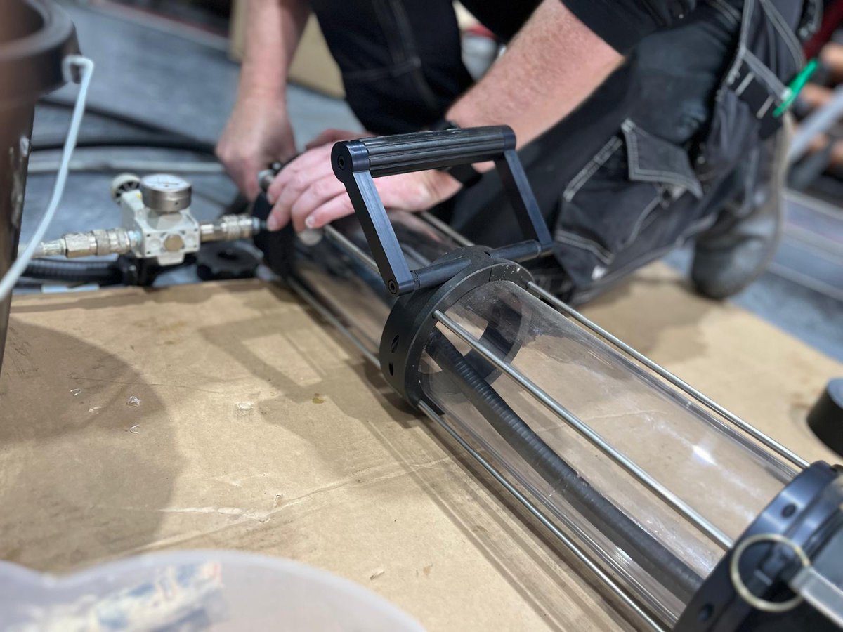 The Picote Lining Cannon has a compact design &amp; is very lightweight which means you can shoot lining where inversion drums just can’t reach. 

#cipp #picotesolutions #trenchlesstechnology #picotecannons #nodig #dontdig