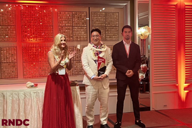 RNDC_USA's tweet photo. 🎉 Congratulations, Patrick Okubo! 🎉At the 2024 Business Achievement Awards Gala, hosted by Pacific Edge Magazine, Patrick Okubo, #RNDC Sales Associate and Sommelier, won the Pacific Edge Man of The Year award. 🌟👏
#RNDCcares #PassionForProgress #CraftingExcellence https://t.co/BtbnLac1wm