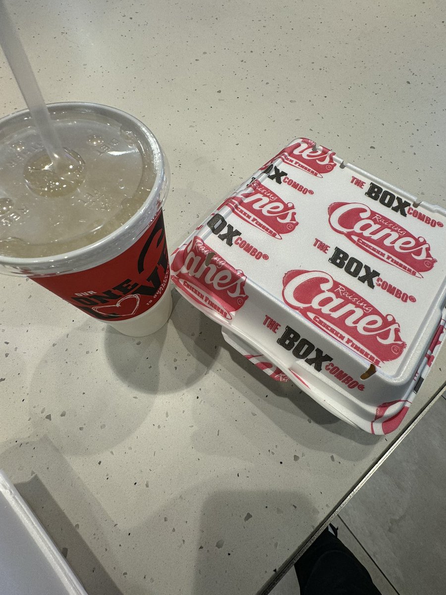 Coach_Chat_AMS's tweet photo. Had to come to one of my favorite spots to support our @ams_tigerettes @raisingcanes https://t.co/b6TJYQm4kK