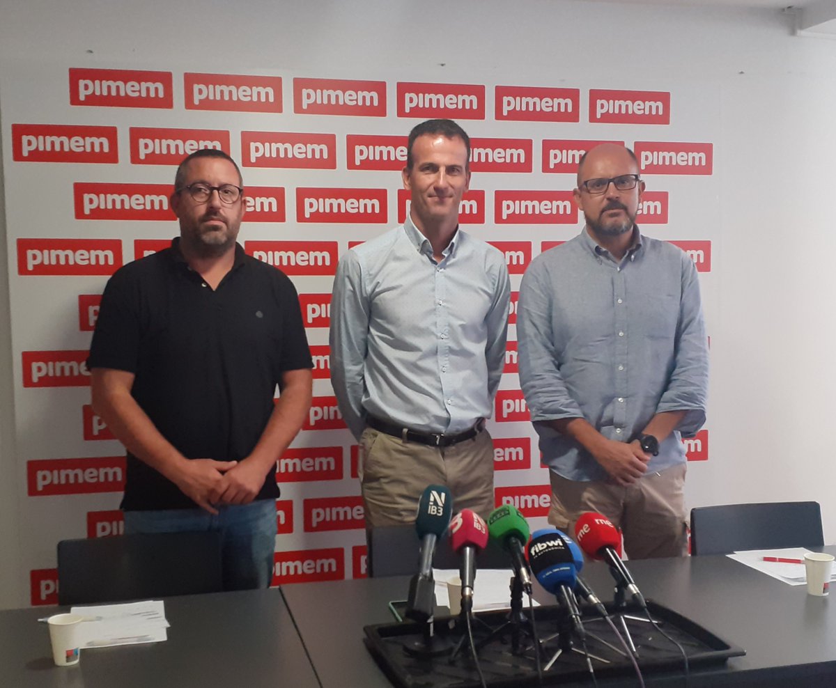 PIMEM, Unió de Pagesos i APAEMA, també contra la macrogranja de Sineu
foravila.net/foravilaverd/p…