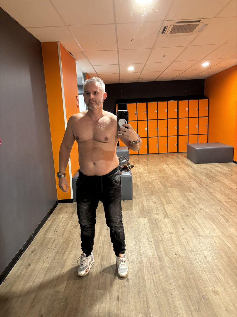 30Sportif's tweet photo. Bonjour x https://t.co/EFFdmGAUFG
