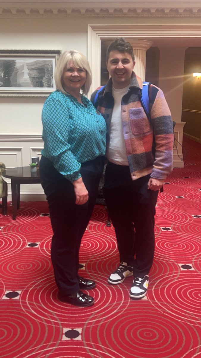 Delighted to Welcome <a href="/CarlMullan/">Carl Mullan</a> from <a href="/RTE2fm/">RTÉ 2FM</a>  to The Temple Gate Hotel on his visit to County Clare!

<a href="/CarlMullan/">Carl Mullan</a>