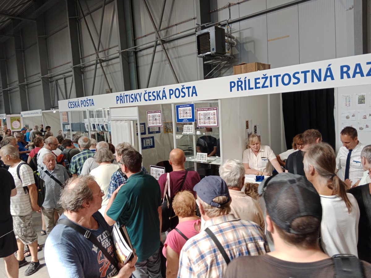 Ceska_posta_sp's tweet photo. Ve dnech 6. – 7. září se konal na výstavišti PVA Expo v pražských Letňanech veletrh Sběratel, na kterém byla již tradičně přítomna také Česká pošta.
#ceskaposta #sberatel #znamkovatvorba #filatelie #filatelista https://t.co/POcLwiQ2TY