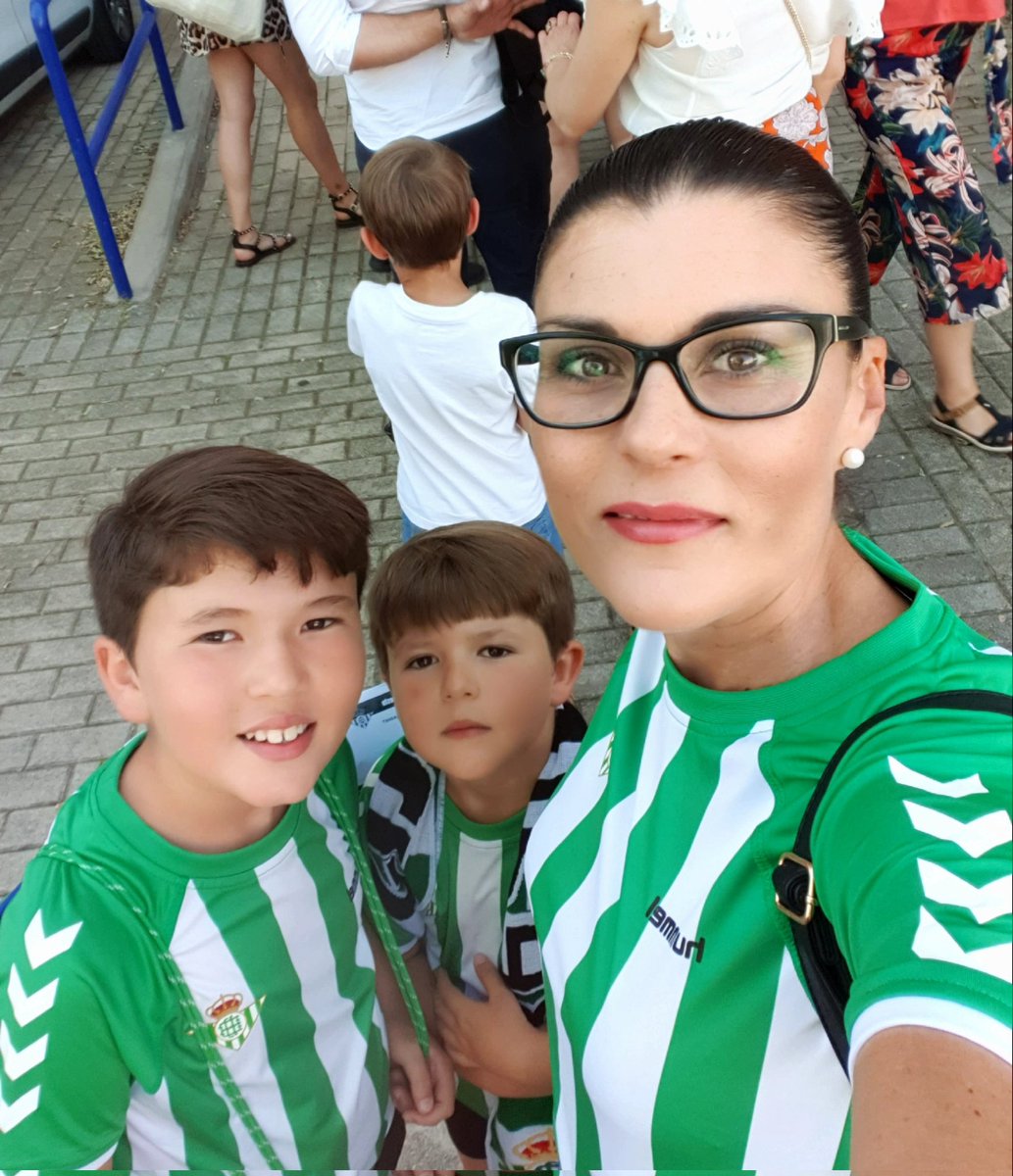 aiomaquerico's tweet photo. Feliz cumpleaños, mi viejo amigo. Todo al verde siempre 💚🤍💚 @RealBetis https://t.co/bX6hFoOnwf