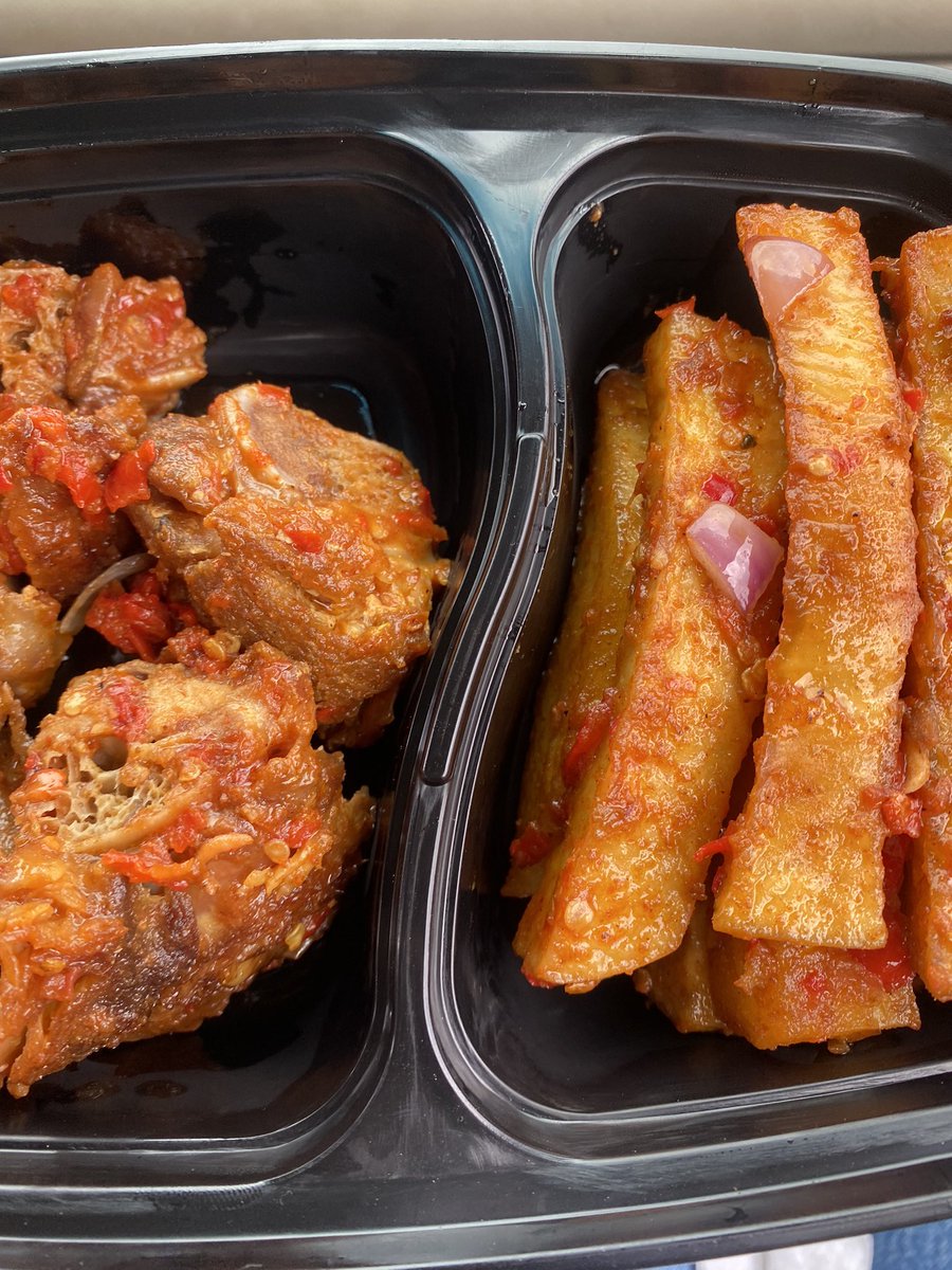 ramboufeng's tweet photo. This is a sign to order for the perfect collabo you can eat back to back all through September! 

Grilled Turkey with Yam Fries- N5000

Send a DM now to place an order a delicious plate of this goodness 🤤

Are you a Yam fries or Potato Chips Stan? 😅 https://t.co/oYqPslSwI3