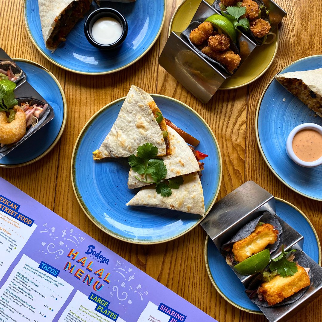 Looking for delicious halal eats with a Latin American twist?

Bodega Cantina is serving up a packed menu of halal-certified dishes, including our mouthwatering tacos, quesadillas, burritos, and more 🌮🔥