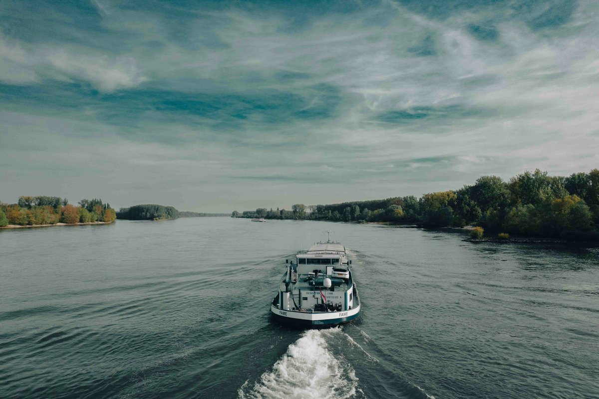 #NIEUWS | De EU maakt 7 miljard euro aan subsidies vrij voor 134 vervoersinfrastructuurprojecten in heel Europa. Deze projecten moeten zorgen voor een efficiënter, groener en slimmer vervoersnetwerk. Meerdere Nederlandse projecten zijn geselecteerd.

Via: nl-prov.eu/7-miljard-euro…