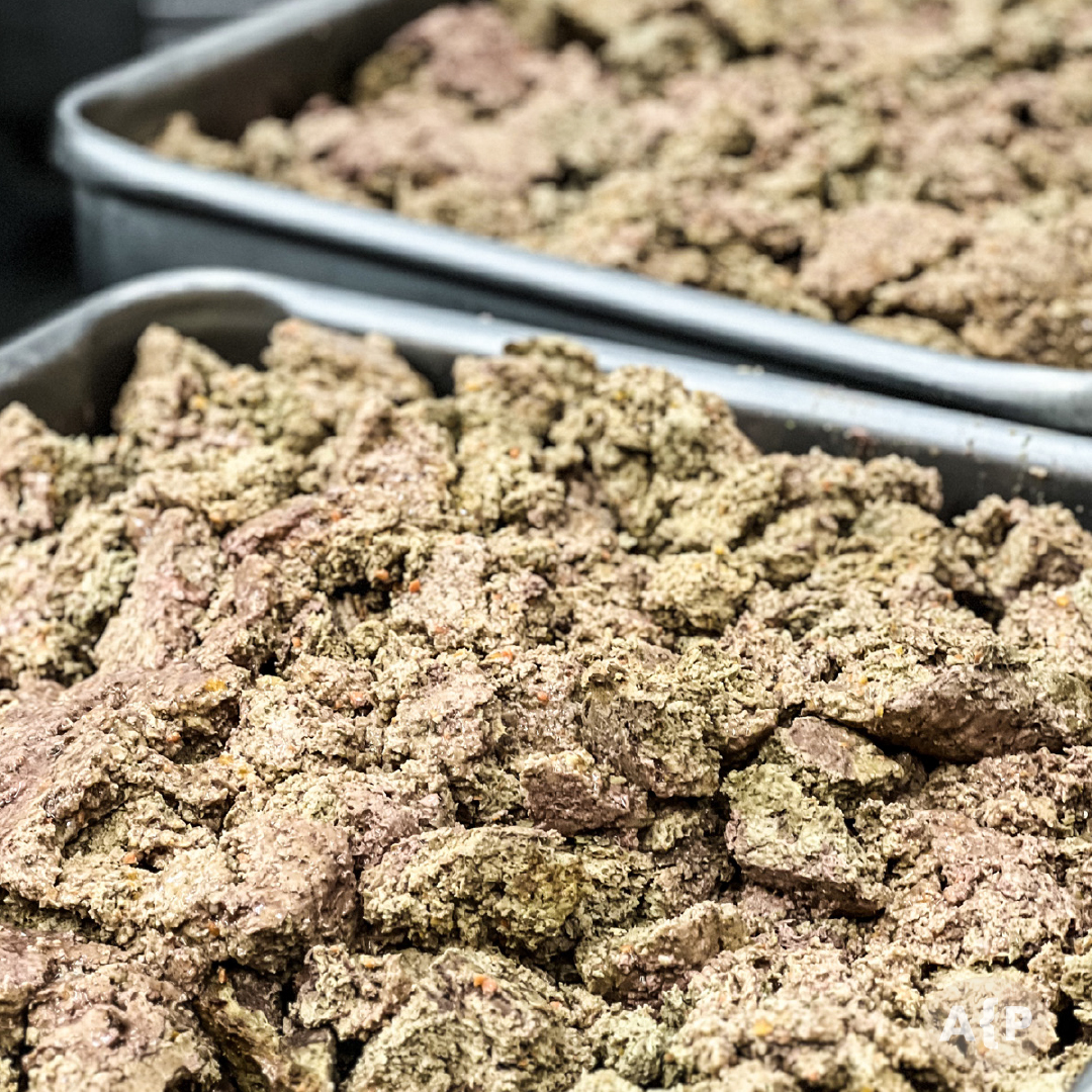 OUR GENTLY COOKED RECIPE. 🥩🥦  A BEHIND THE SCENES look at our temperature regulated kitchen facility in Atlanta.

We want you to see your pet’s food production. No guessing. No secrets. THIS is what pet food should look like.