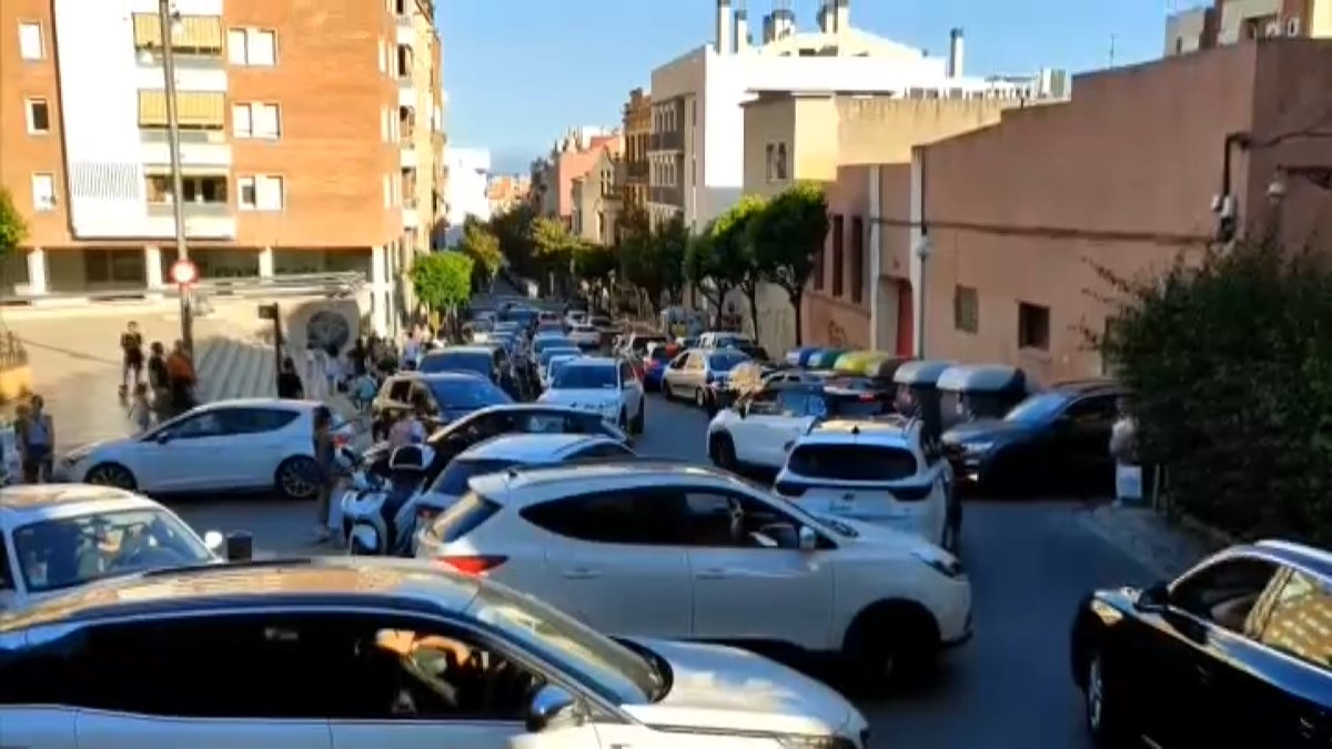 ERC i PSC volen un pla de control de trànsit al Dalt de la Vila en horari punta escolar bdncom.cat/notice/erc-i-p… #Badalona  <a href="/avvdaltlavila/">Associació de Veïns de Dalt la Vila</a> <a href="/ERCbadalona/">Esquerra Badalona</a> <a href="/PSC_Badalona/">PSC Badalona</a>