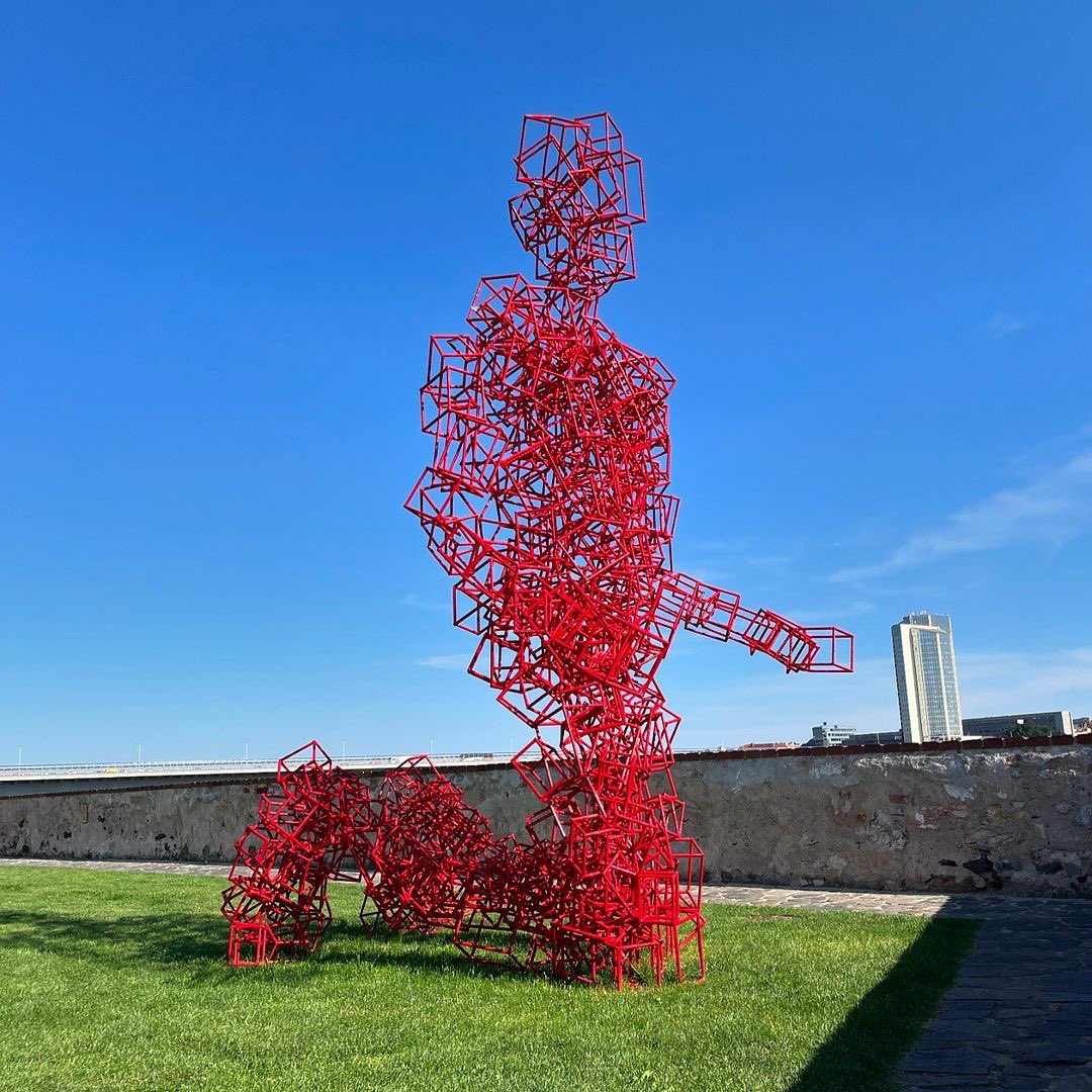 StreetArt_Praha's tweet photo. Jakub Flejšar for @SculptureLine
📸 12.08.2024.
📍 Praha, Bastion U Božích muk
#jakubflejsar #sculptureline #streetartpraha #streetart #streetartczechia #sculptureart https://t.co/dUnBWq7ncJ