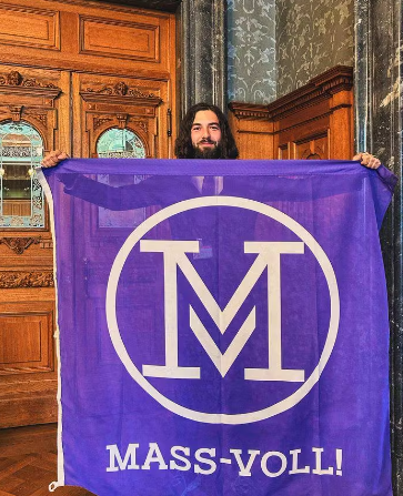 Philipp Burkhardt tweet media